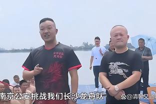 乌度卡：杰夫-格林原本还能继续打 但他坐下后 膝盖肿了起来